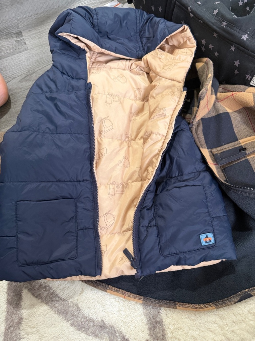 Mayoral reversible Puffer Vest with Hood 2t